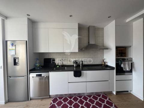 Apartamento t2 totalmente remodelado em montalvão