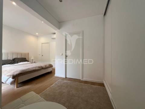 Apartamento t2 totalmente remodelado em montalvão