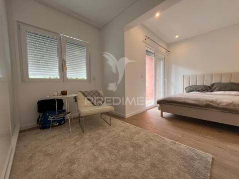 Apartamento t2 totalmente remodelado em montalvão
