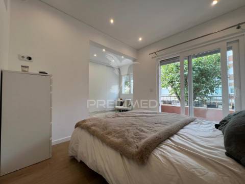 Apartamento t2 totalmente remodelado em montalvão