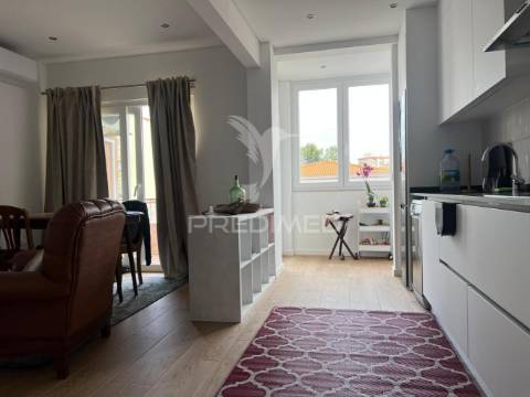 Apartamento t2 totalmente remodelado em montalvão