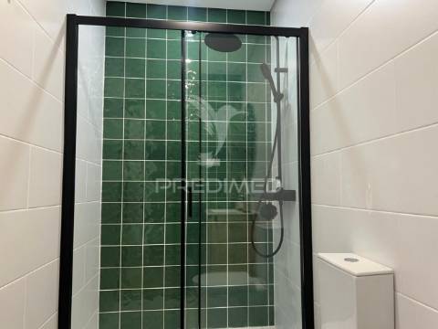 Apartamento t2 totalmente remodelado em montalvão