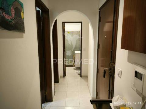 Apartamento t1 pronto a habitar - excelente oportunidade