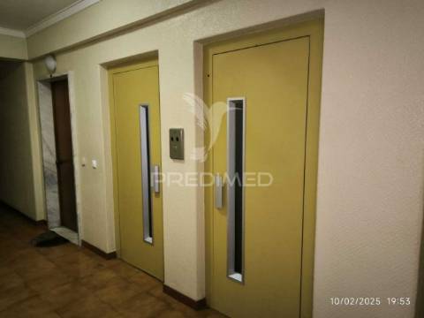 Apartamento t1 pronto a habitar - excelente oportunidade