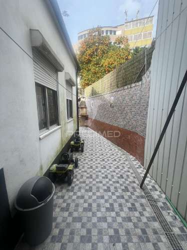 Moradia germinada à venda passeio das fontaínhas t5