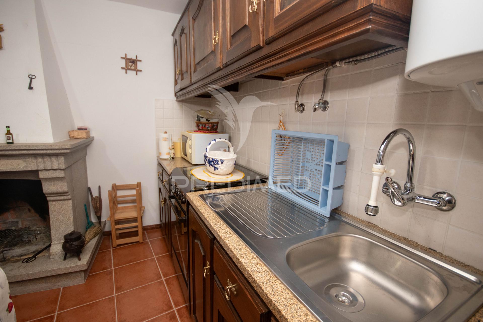 Moradia t1 no centro histórico de trancoso – pronta a habitar
