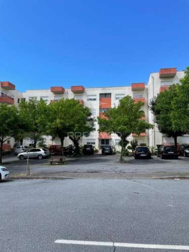 Apartamento t3 na freguesia de prado