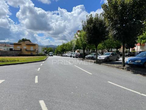 Apartamento t3 na freguesia de prado