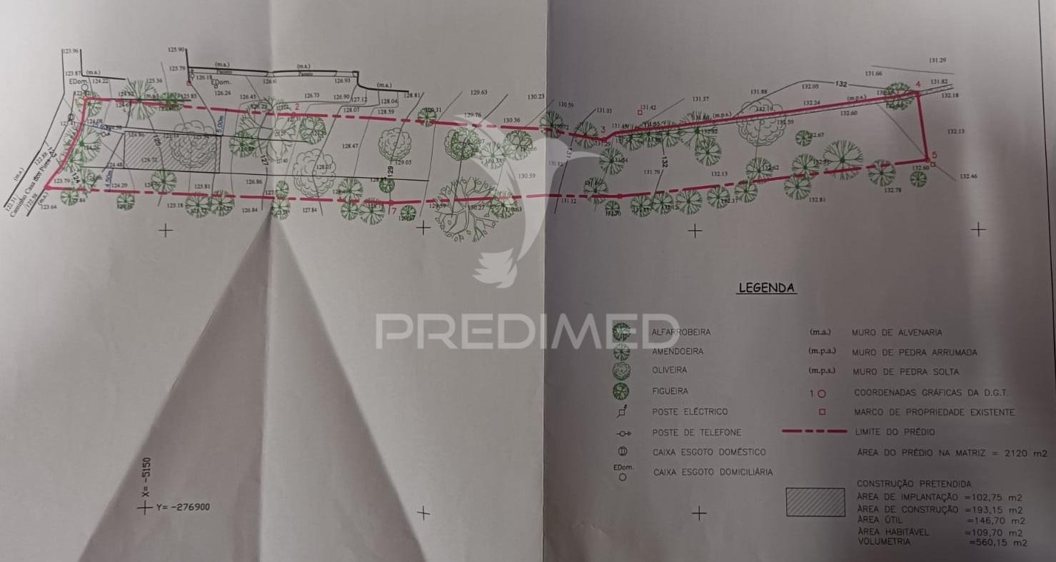 Terreno para construção em paderne com 3700 m2