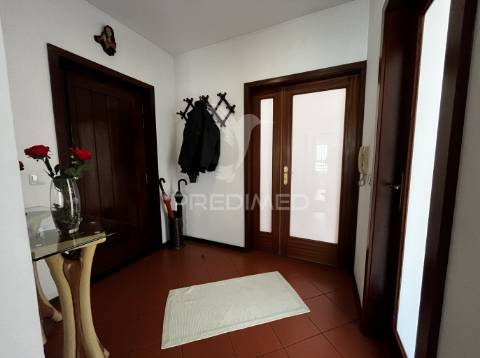 Apartamento t3 em custóias