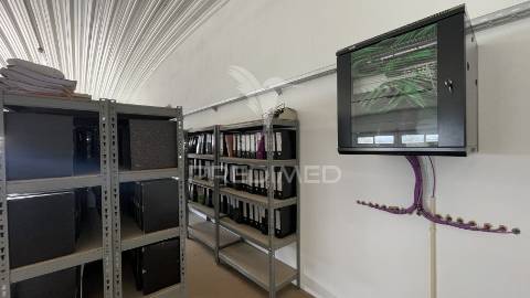 Armazém premium com escritórios modernos | 1.000m² | seixal
