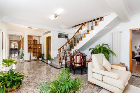 Quinta em palmela com moradia térrea