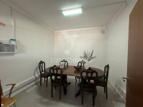 Lar/ residência para idosos/erpi