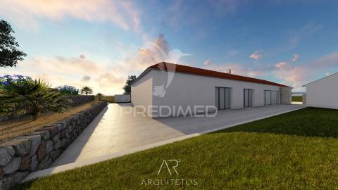 Ruína com projeto aprovado - ourém