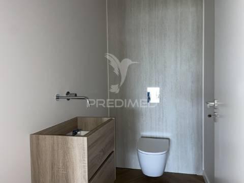 Moradia v3 geminada, santo amaro, ourém