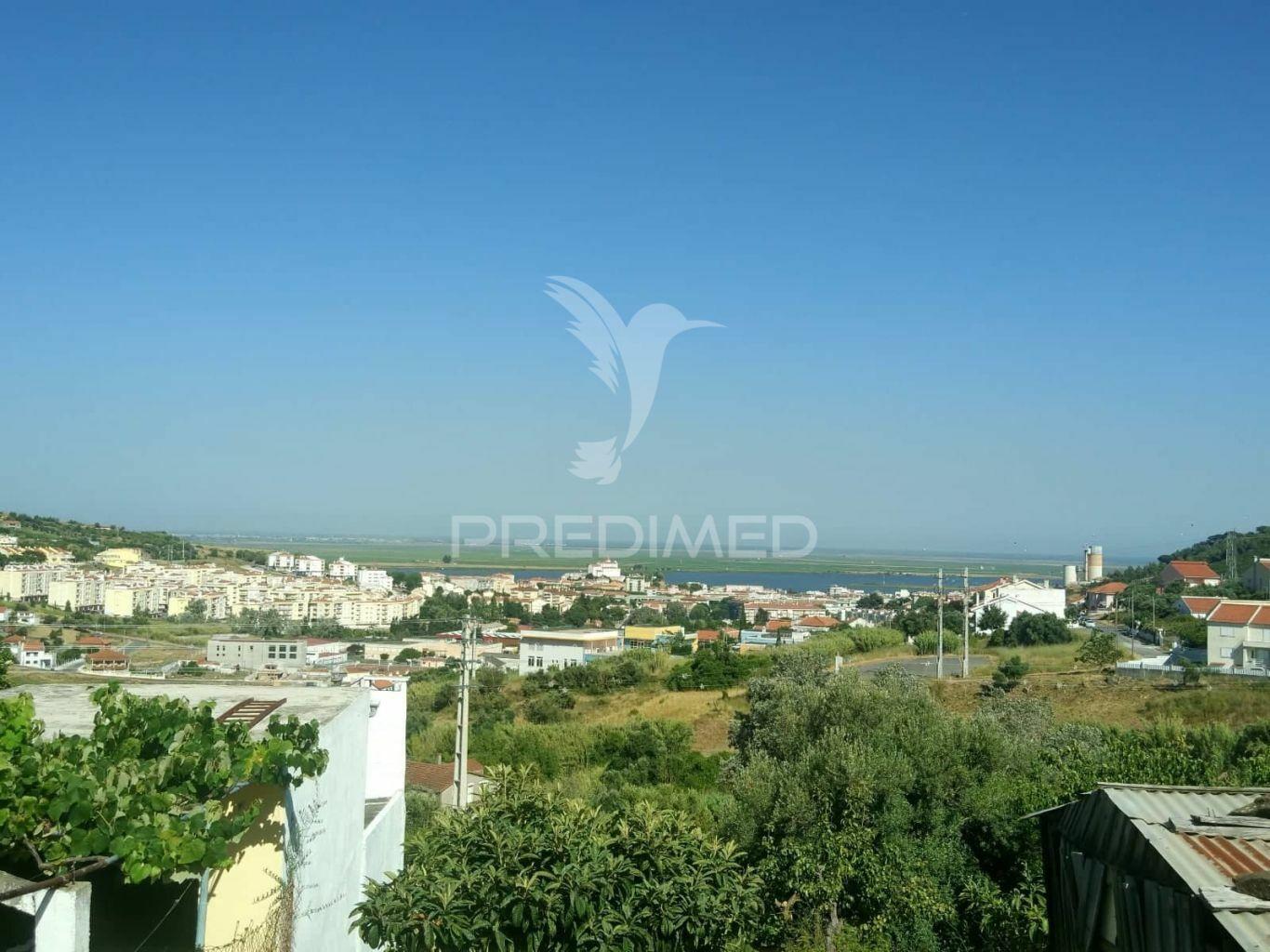 Lote para construção em alhandra