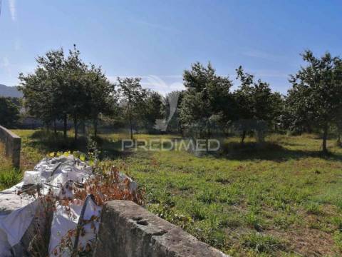 Terreno urbano, 13.646 m2