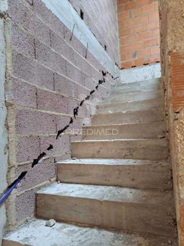 Moradia t4 + terreno 650m2