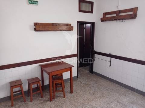 Habitação e comércio avis, portalegre.