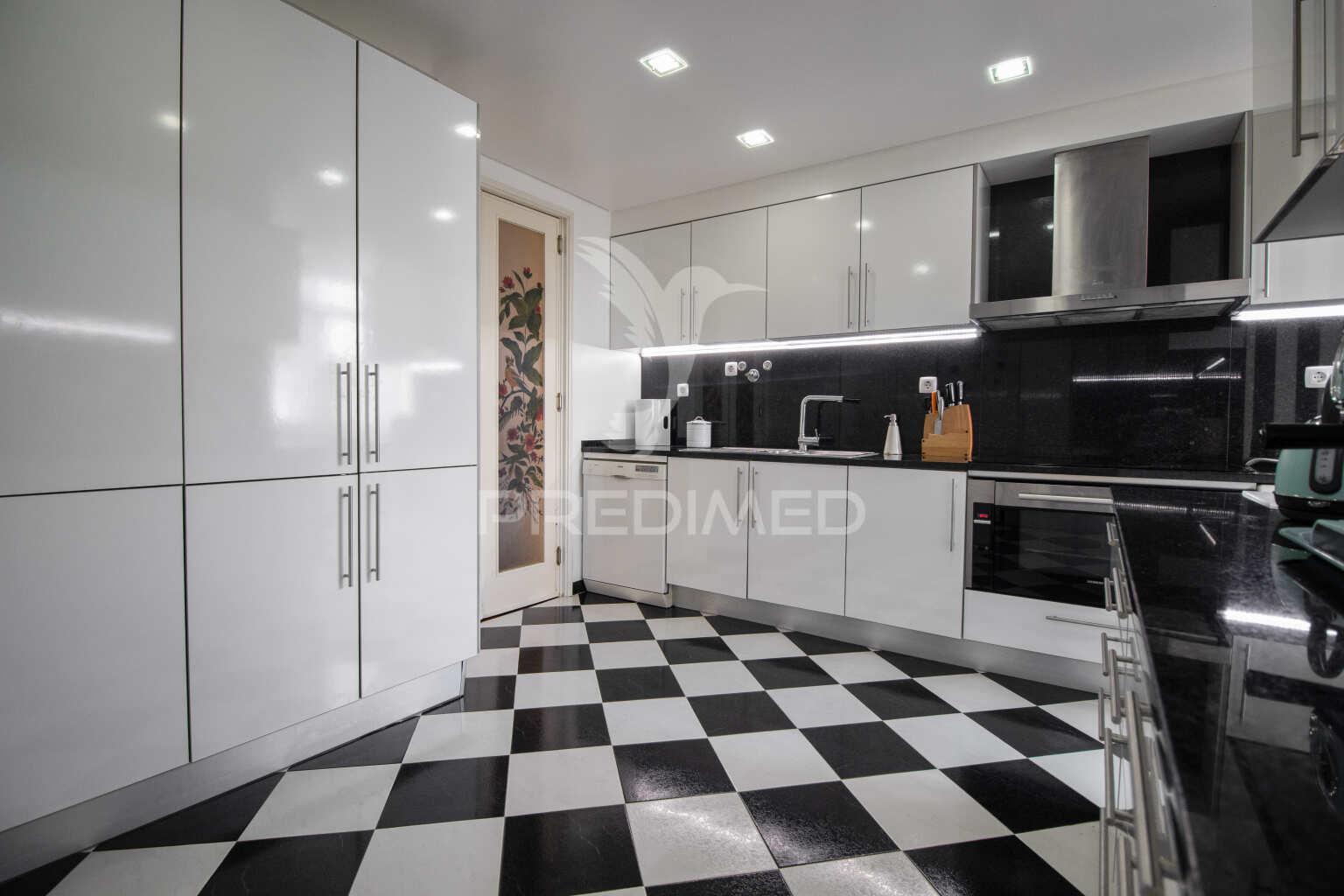 Apartamento em cacilhas