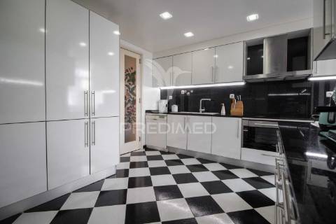 Apartamento em cacilhas