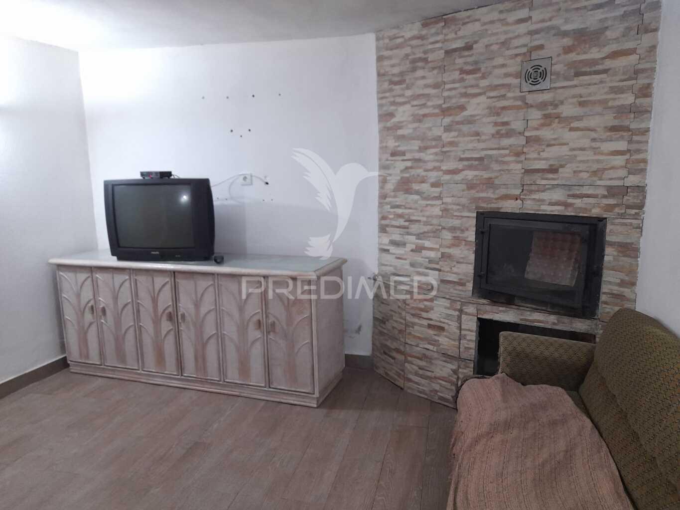 Casinha típica alentejana t3 - pias