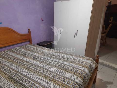 Casinha típica alentejana t3 - pias