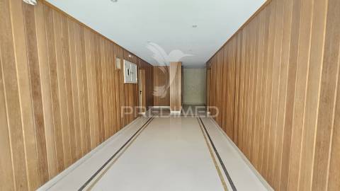 T4 duplex com vista mar