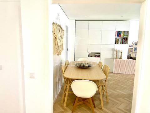 Apartamento t3  com parqueamento e arrecadação no cartaxo