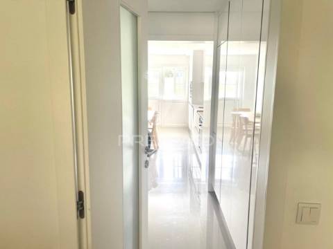 Apartamento t3  com parqueamento e arrecadação no cartaxo