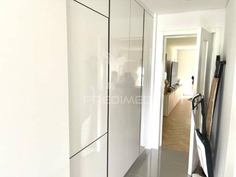 Apartamento t3  com parqueamento e arrecadação no cartaxo