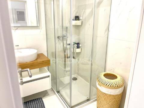 Apartamento t3  com parqueamento e arrecadação no cartaxo