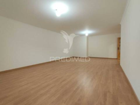 Fantástico apartamento t3  montijo