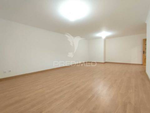 Fantástico apartamento t3  montijo