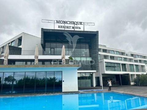 Fabuloso t1, monchique resort e spa