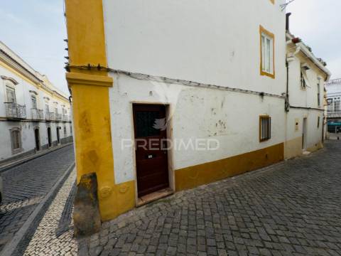 Prédio t5 centro histórico elvas