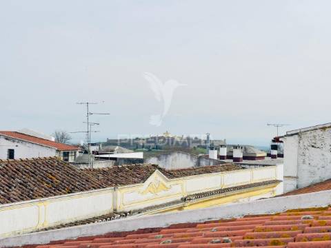 Prédio t5 centro histórico elvas