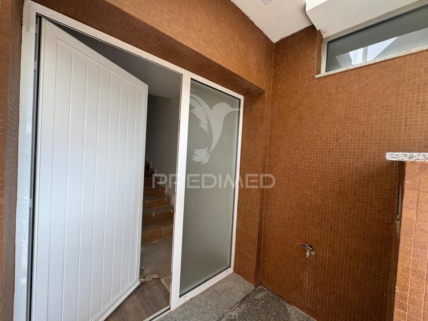 Moradia nova t3