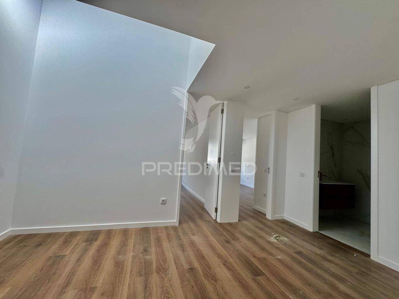 Moradia nova t3