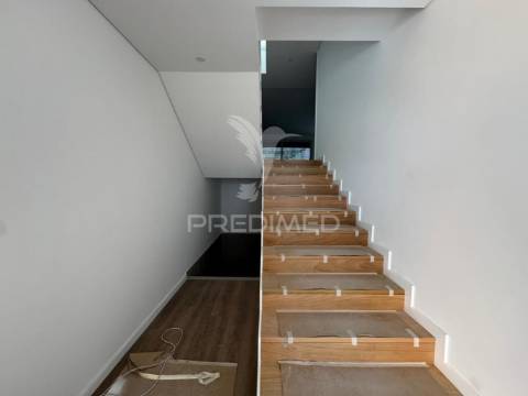 Moradia nova t3