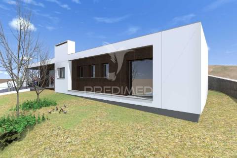 Terreno urbano com projeto aprovado - porto de mós