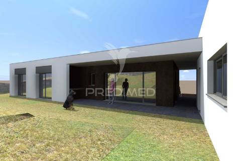 Terreno urbano com projeto aprovado - porto de mós