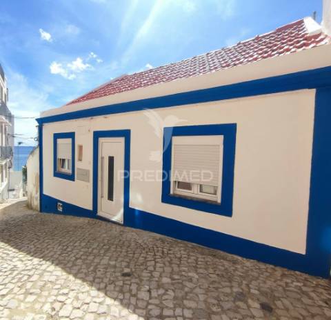 Moradia com 3 assoalhadas em sesimbra