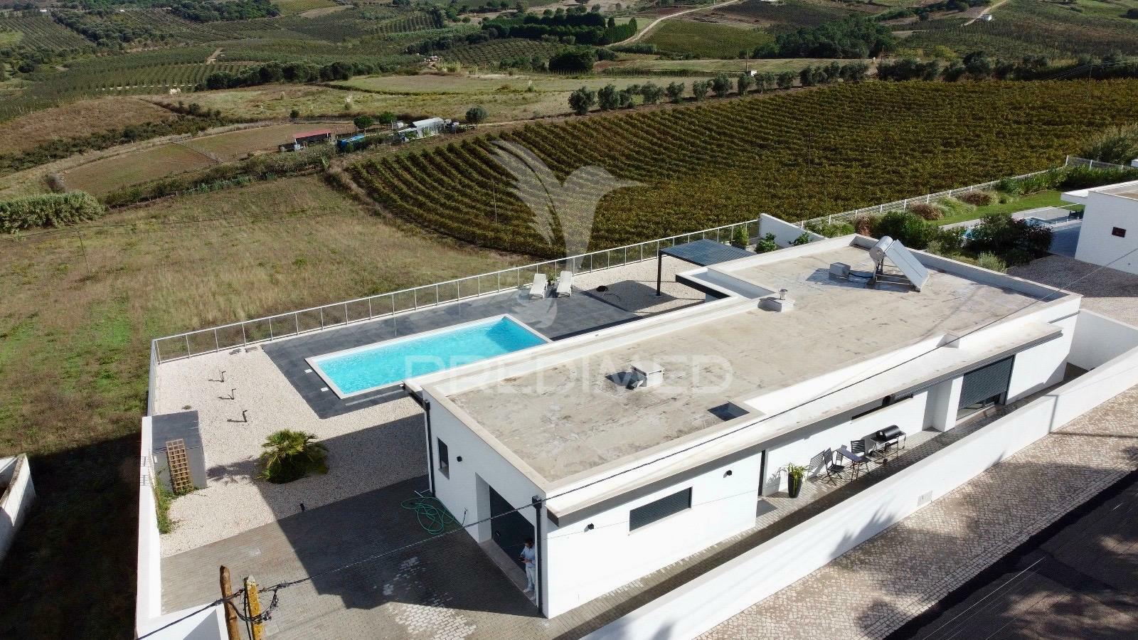 Moradia contemporânea t3 vista campo
