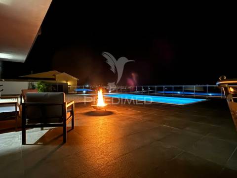 Moradia contemporânea t3 vista campo