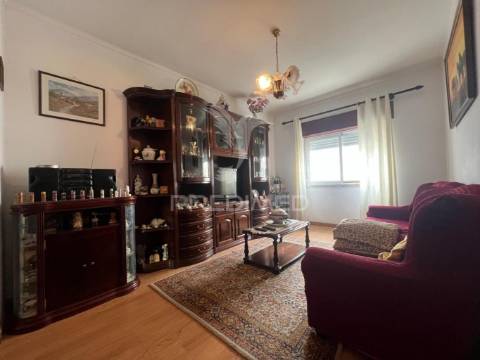 Apartamento t3 no centro de palmela