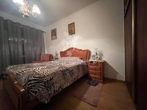Apartamento t3 no centro de palmela