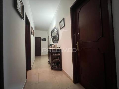 Apartamento t3 no centro de palmela