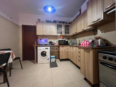 Apartamento t3 no centro de palmela