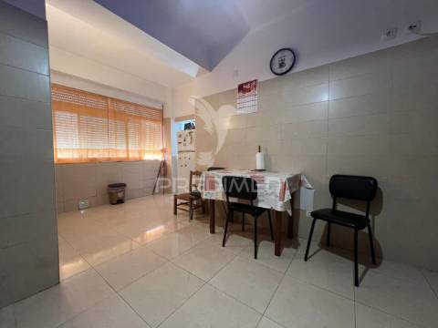 Apartamento t3 no centro de palmela